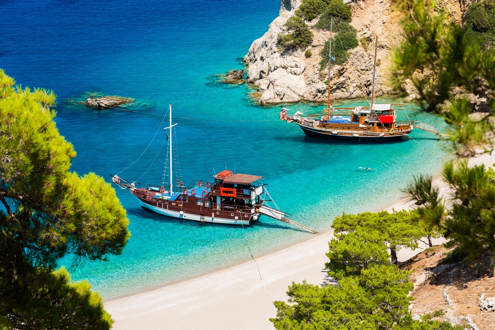 BEST Top 10 THINGS TO DO IN KARPATHOS, GREECE