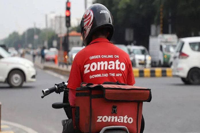 Woman Claims Zomato Delivery Man 'Abused' Office Staff, Faces Backlash | Zomato Delivery Incident 2024