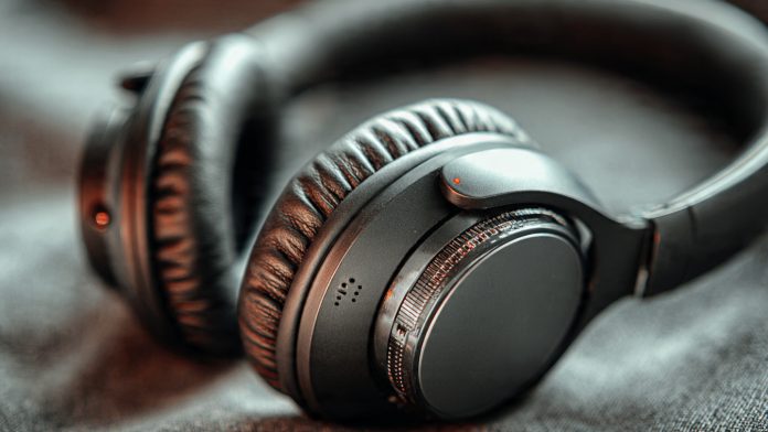 best noise canceling headphones remote work